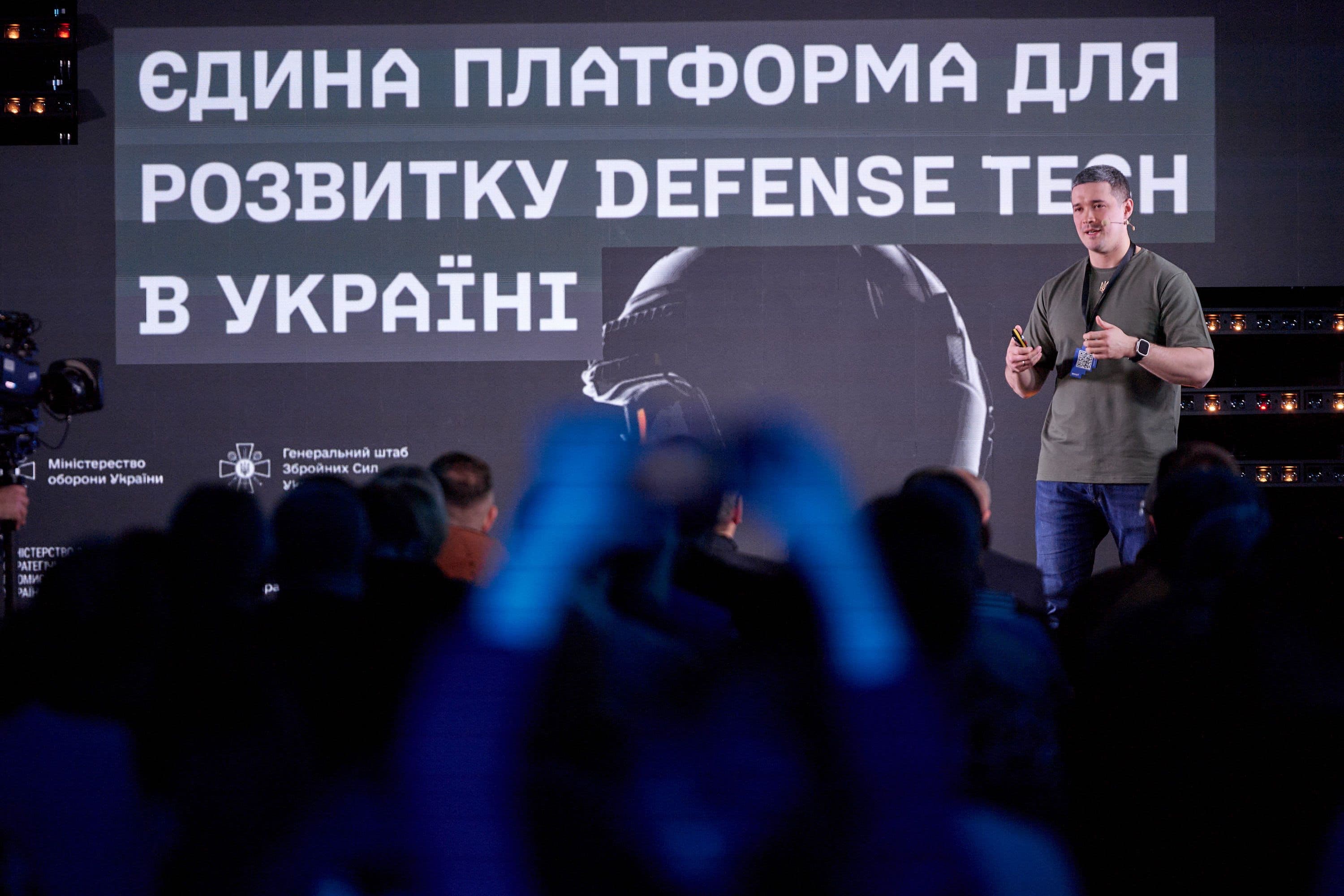 Ukraine: Zelenskyy removes Defense Minister Fedorov, appoints Khmara